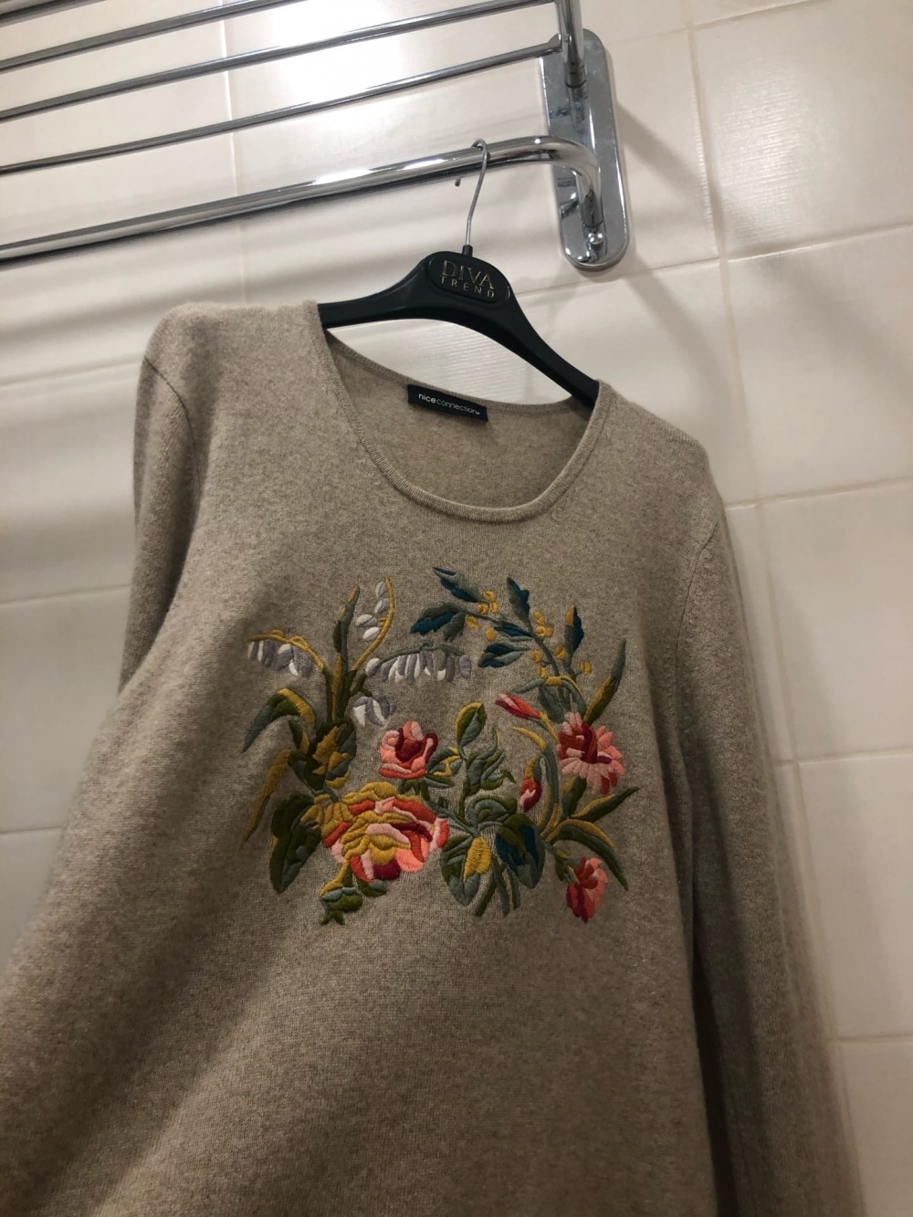 Джемпер Nice Connection.Размер 52-54.