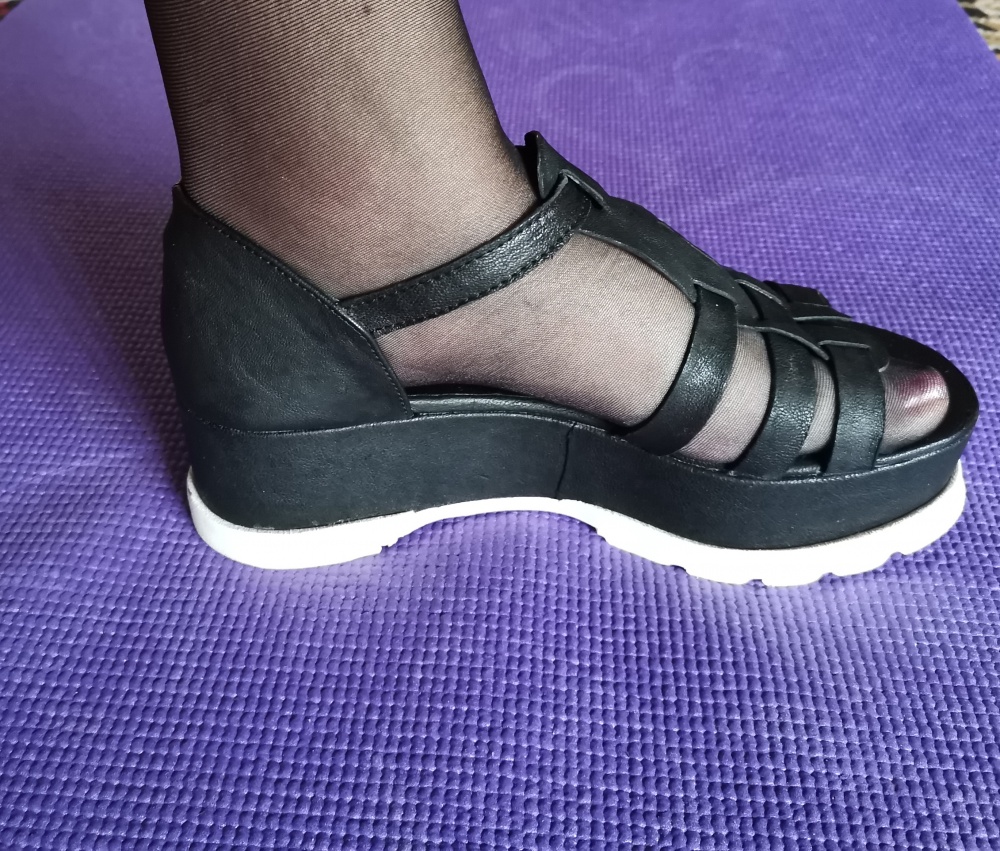 Босоножки LOCKEED, 37 размер