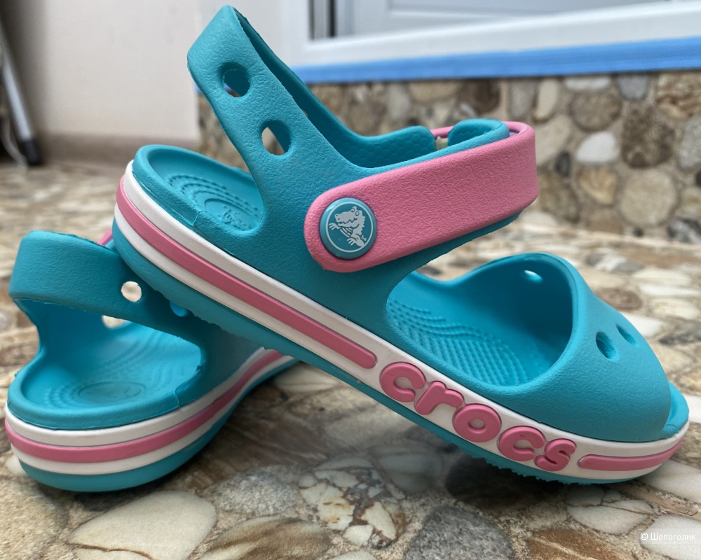 Сандалии для девочки Crocs C9