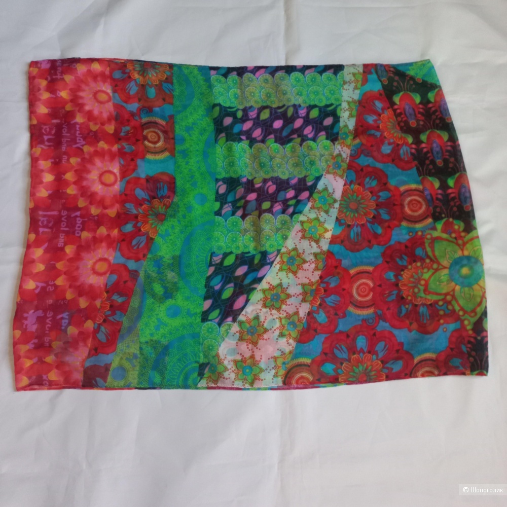 Палантин Desigual, размер 194х75