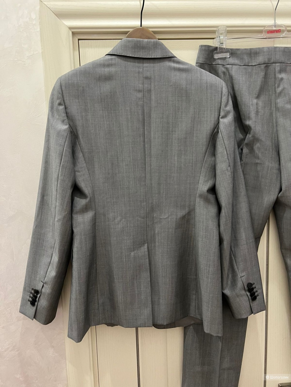 Костюм MaxMara, размер 38