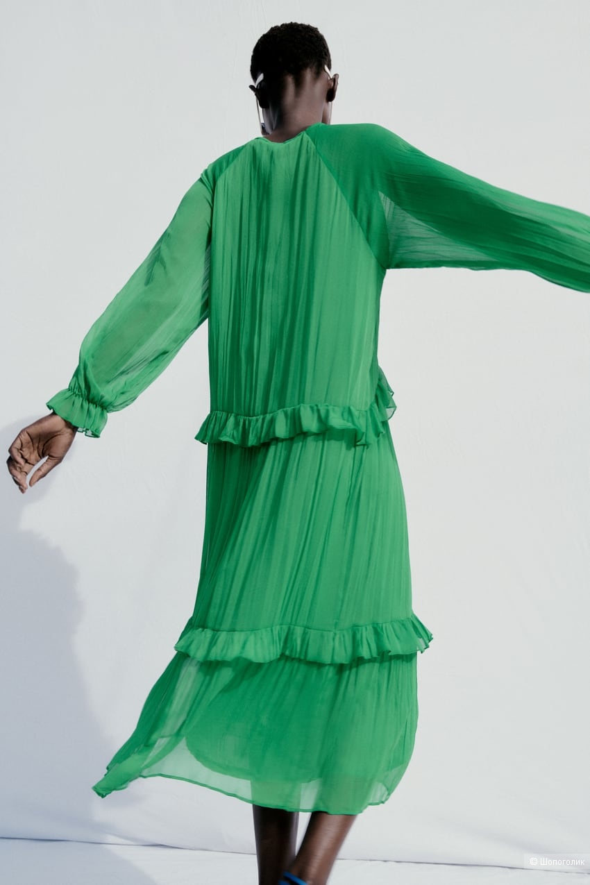 Платье Zara, размер M