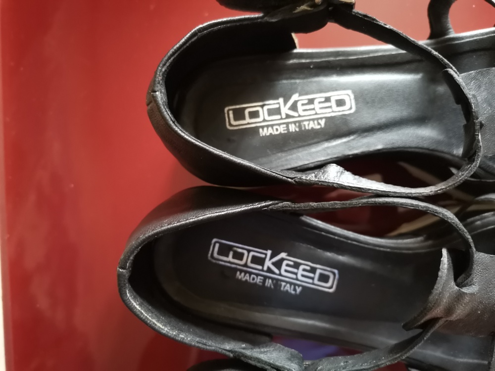 Босоножки LOCKEED, 37 размер