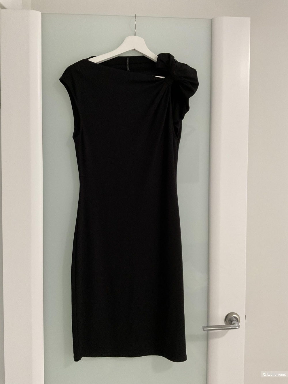 Платье-футляр Naf-Naf, p. S