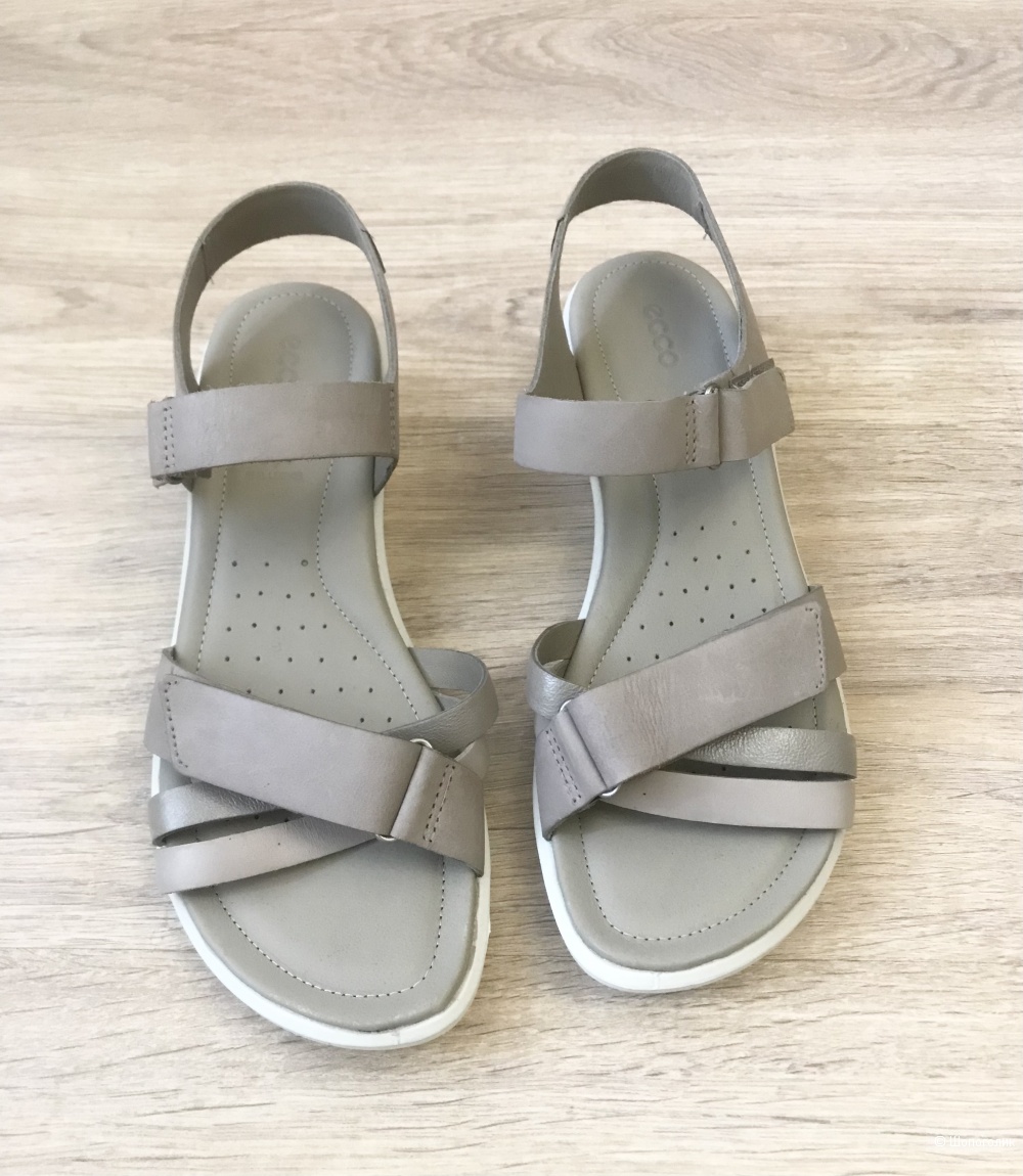 Ecco босоножки 38/39