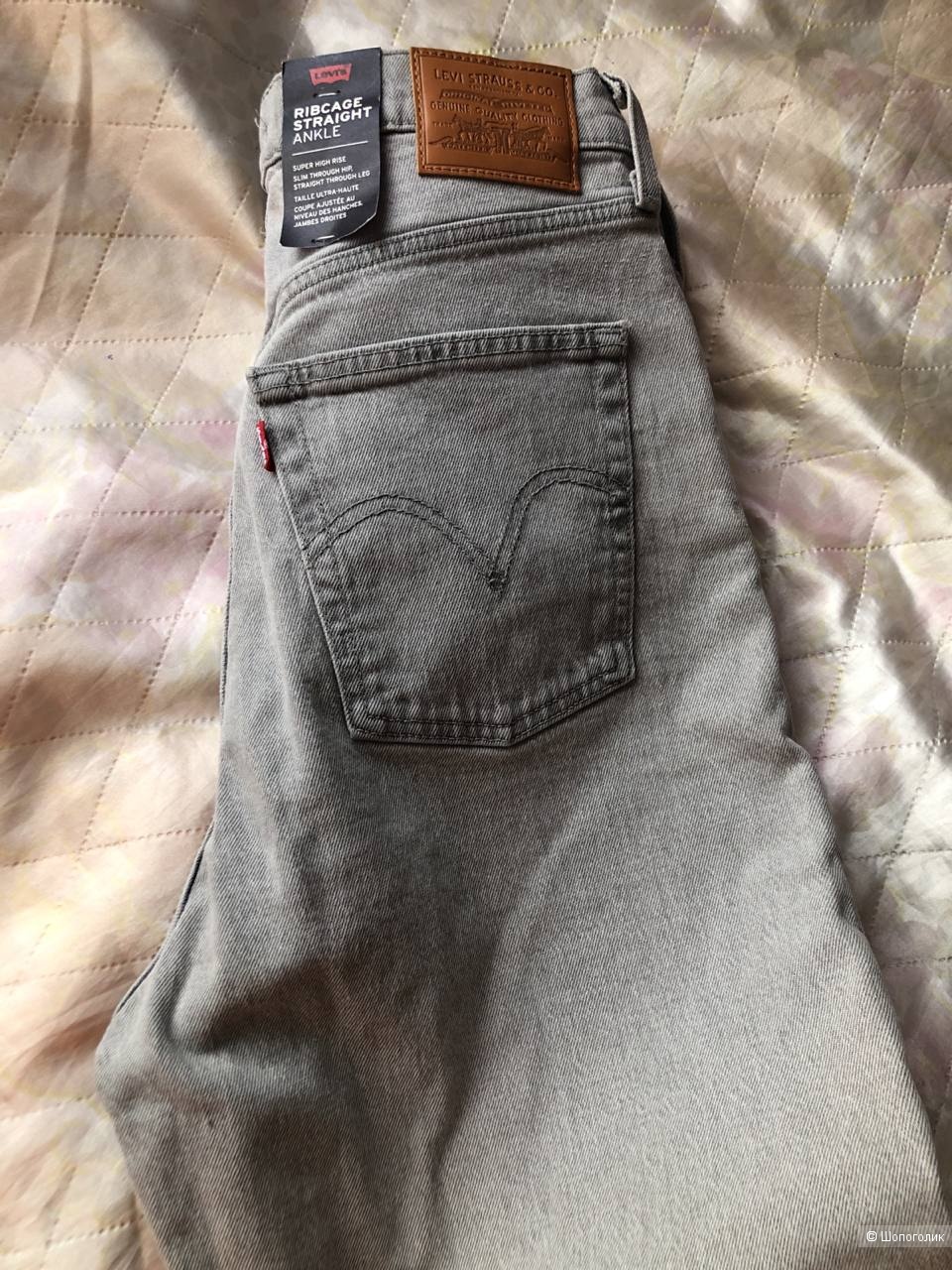 Джинсы Levi’s новые с биркой (размер 28\27 , по этикетке 30\27, не в размер)