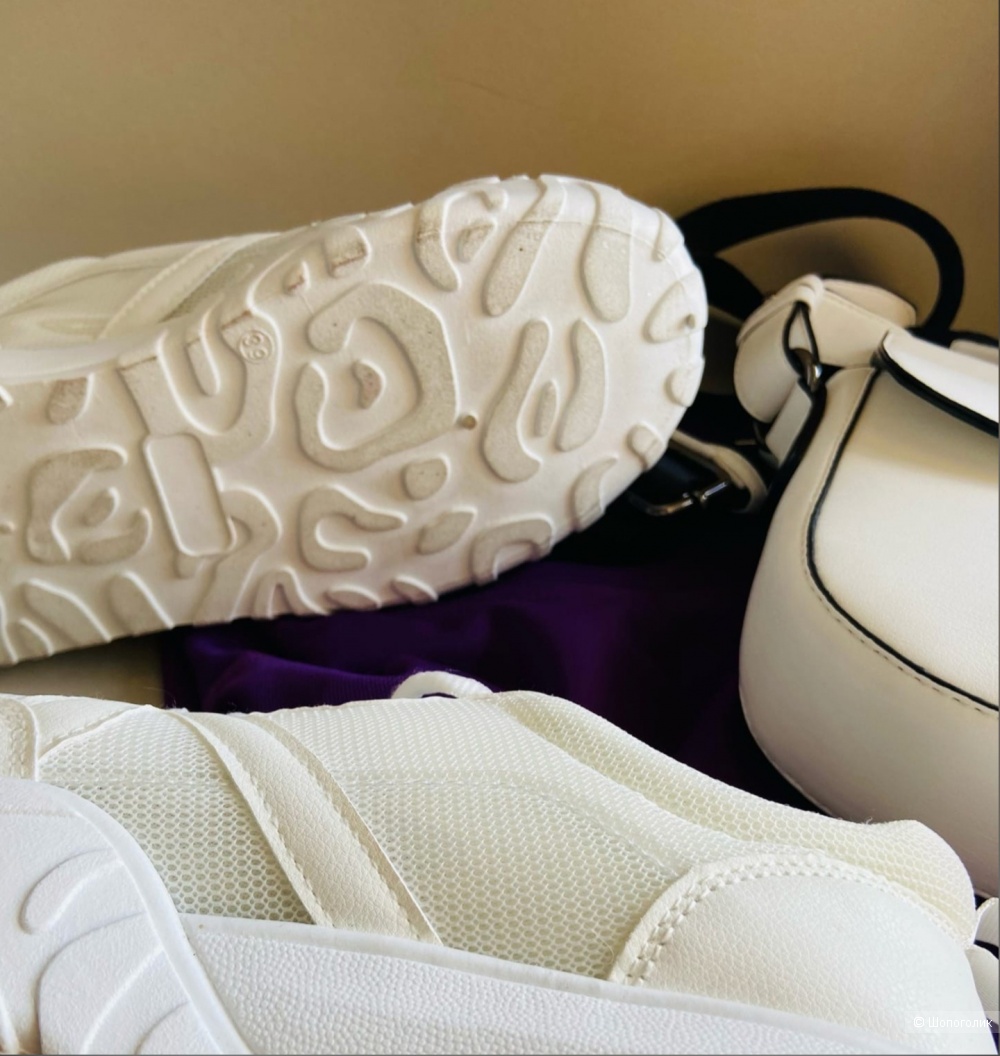 Кроссовки Crosby размер 39