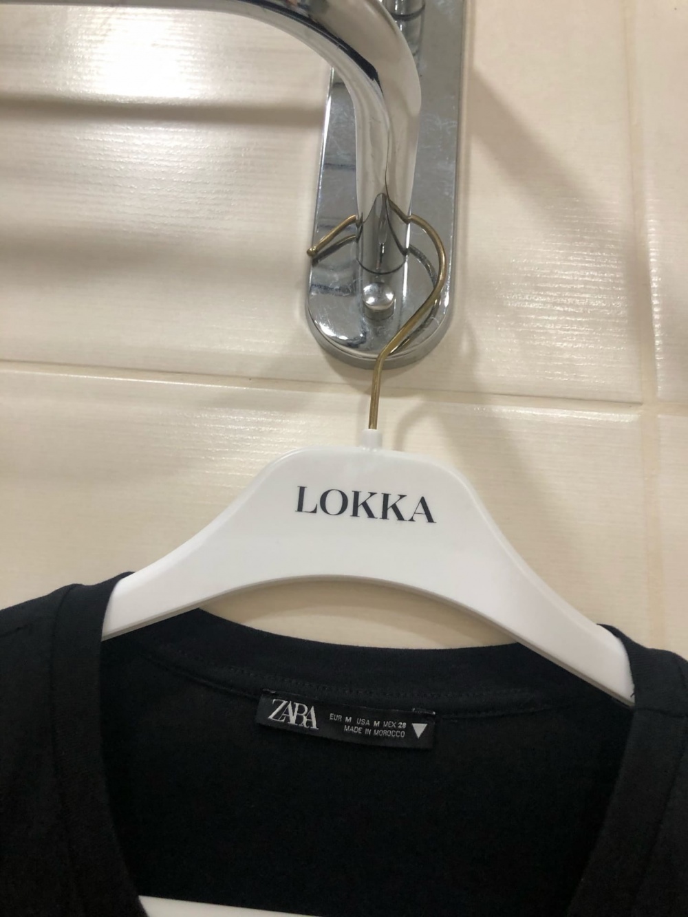 Футболка ZARA.Размер S-M.