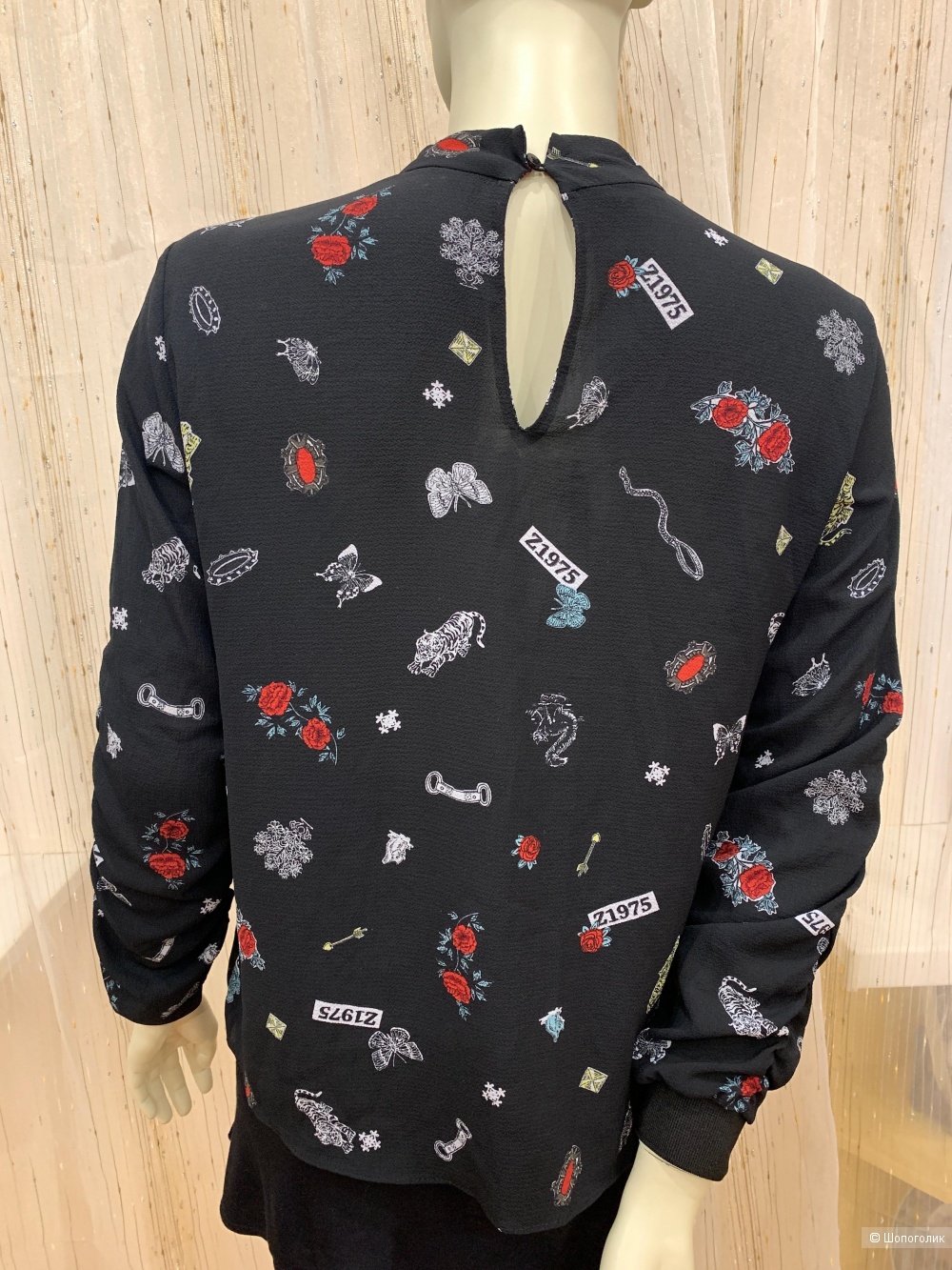 Блузка Zara basic collection SM