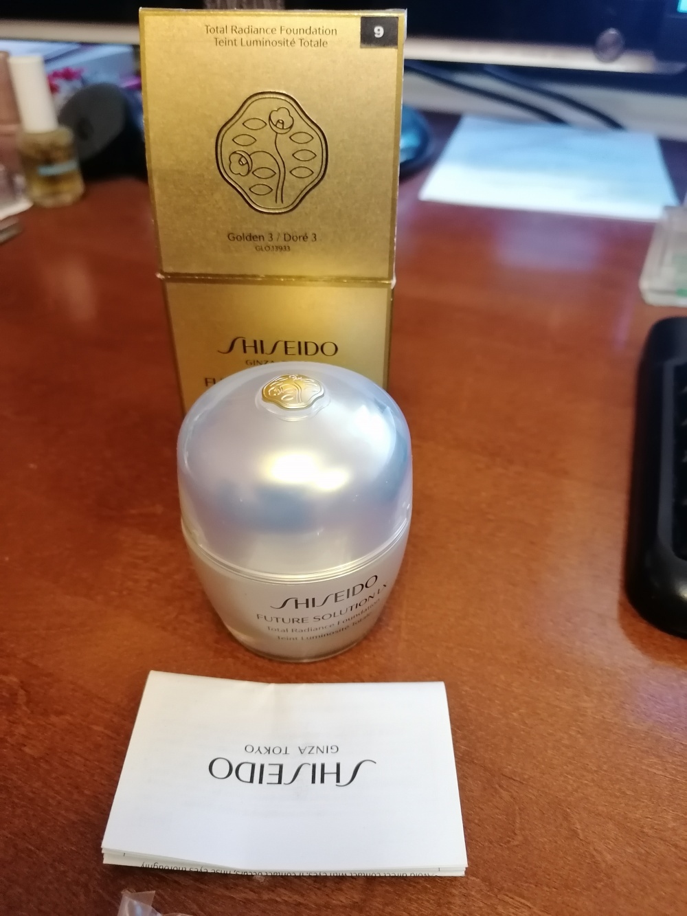 Тональный крем Shiseido