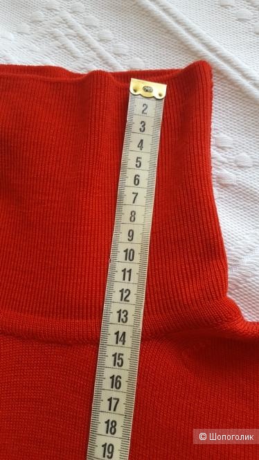 Свитер - водолазка Marks & Spencer. размер 44+-