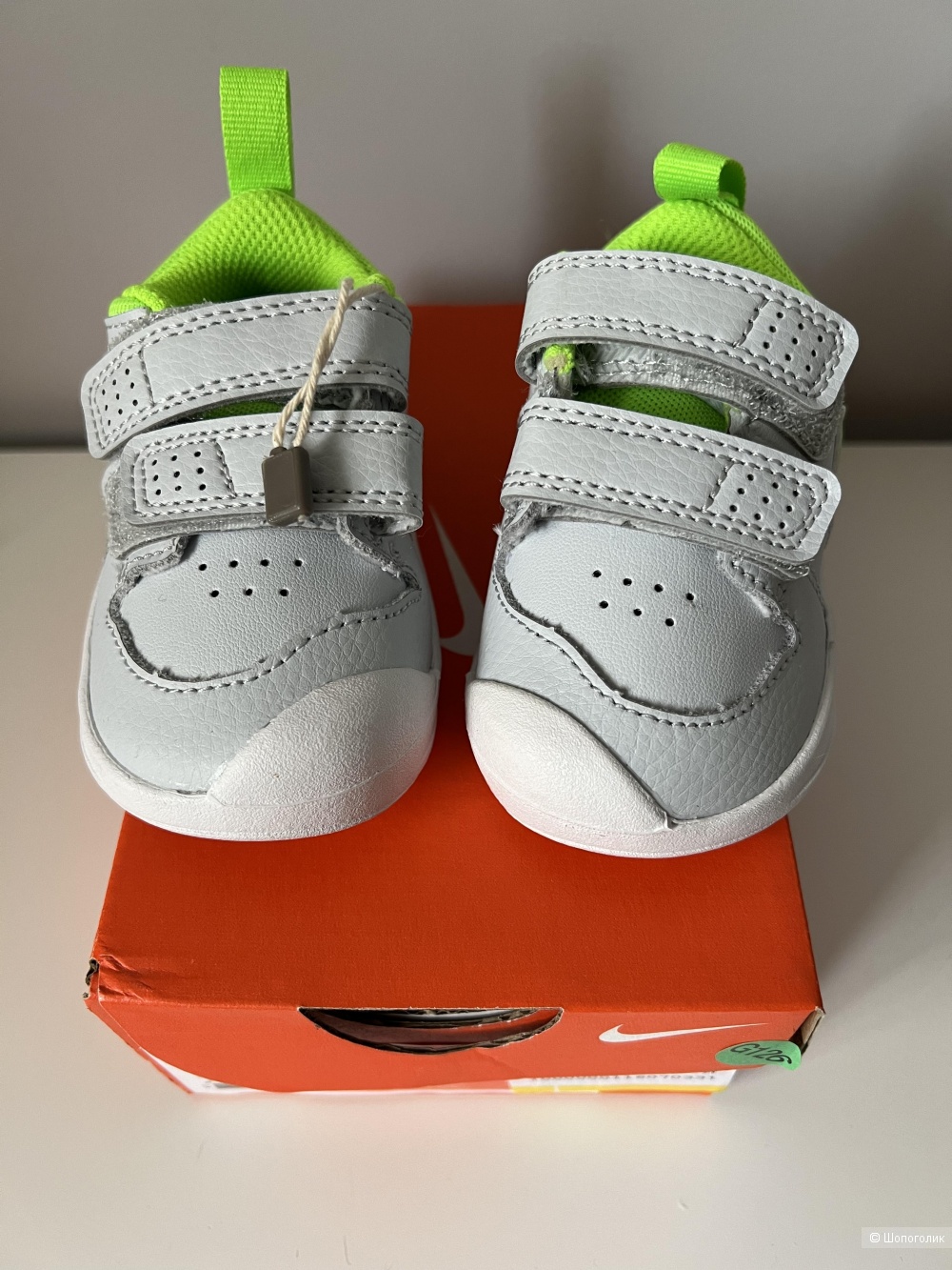 Кроссовки Nike детские размер 3С/US-2.5/UK-18.5/EU