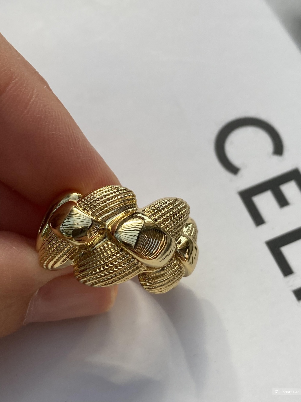 Колечко объёмное с узором плетения