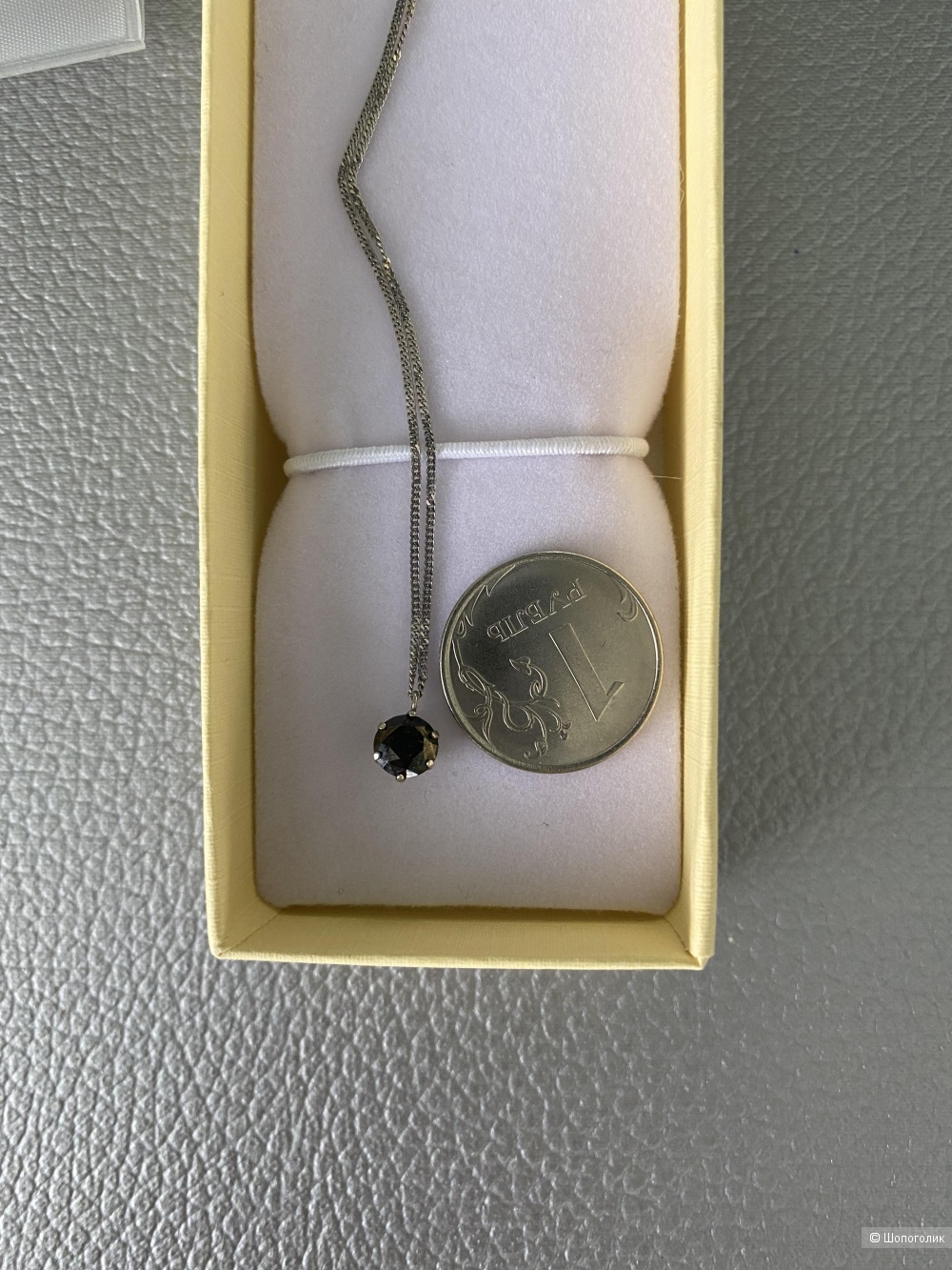 Колье с черным бриллиантом Осакский монетный двор