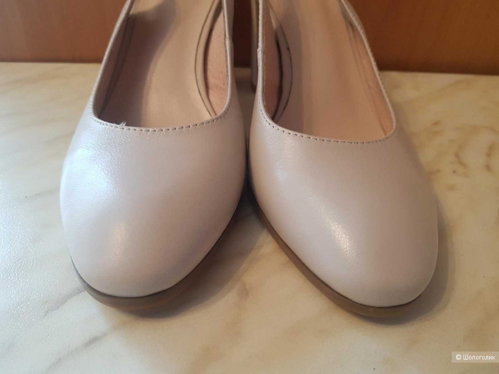 Босоножки Polann размер 37