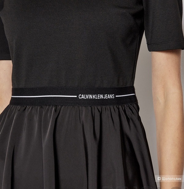 Платье Calvin Klein Jeans, размер XS.