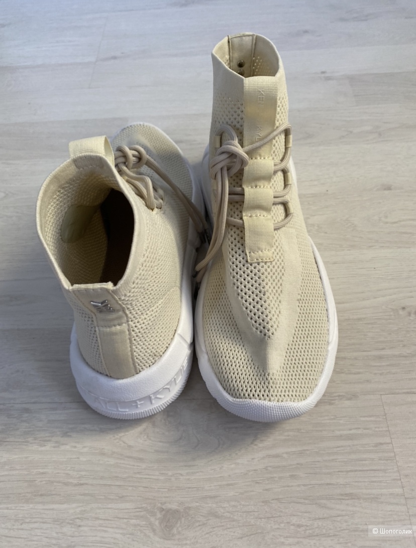 Кроссовки Kendall Kylie, 39