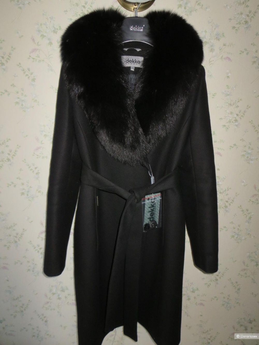 Зимнее пальто с мехом Dekka 44 размер