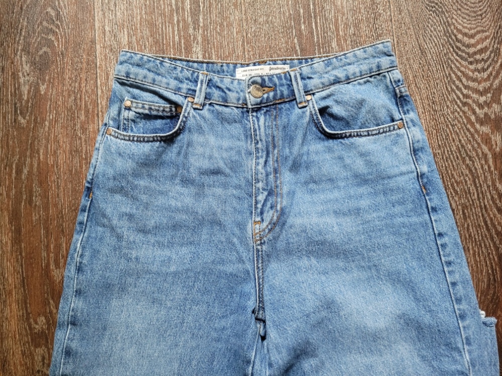 Джинсы Stradivarius EUR 38