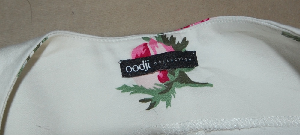 Платье Oodji в цветочках и на банте р. 46