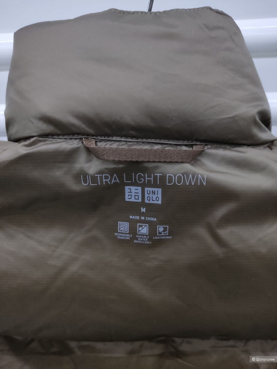 Жилет пуховый UNIQLO ULTRA LIGHT DOWN размер М