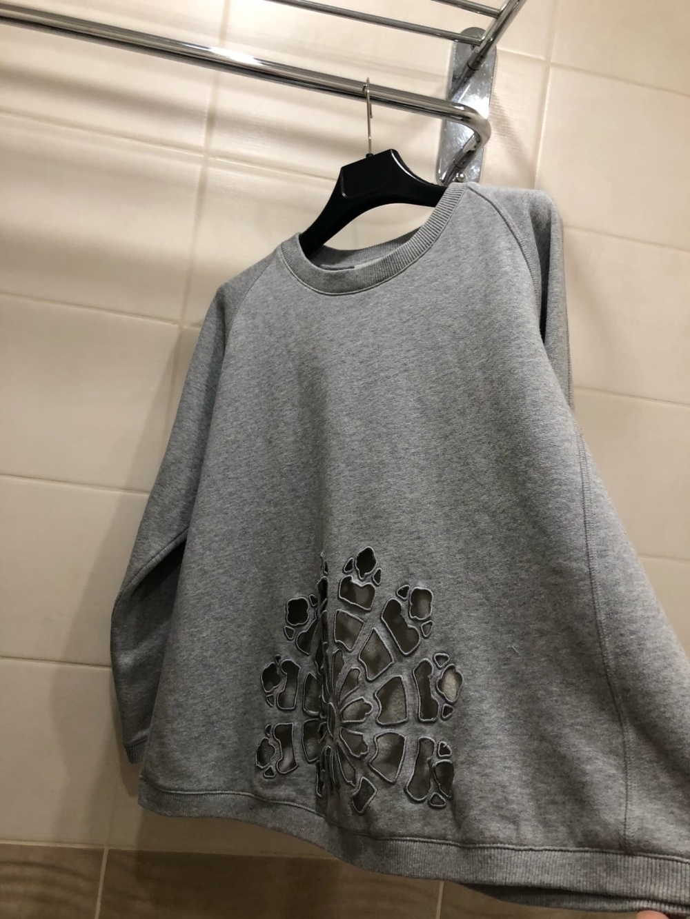 Толстовка CARVEN. Размер XS-S.