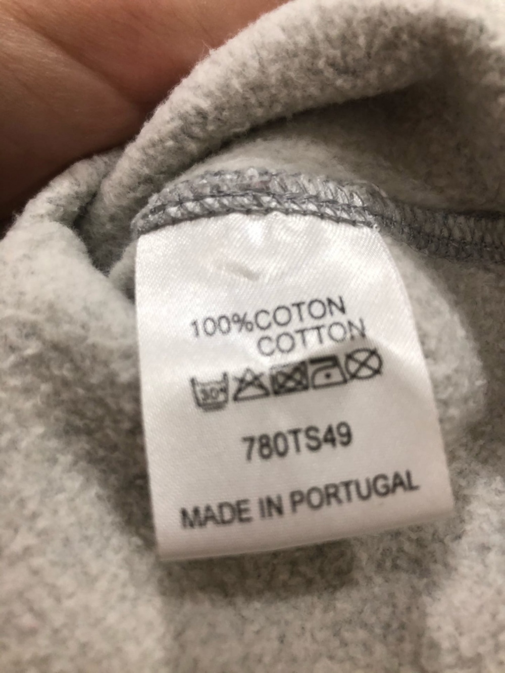 Толстовка CARVEN. Размер XS-S.