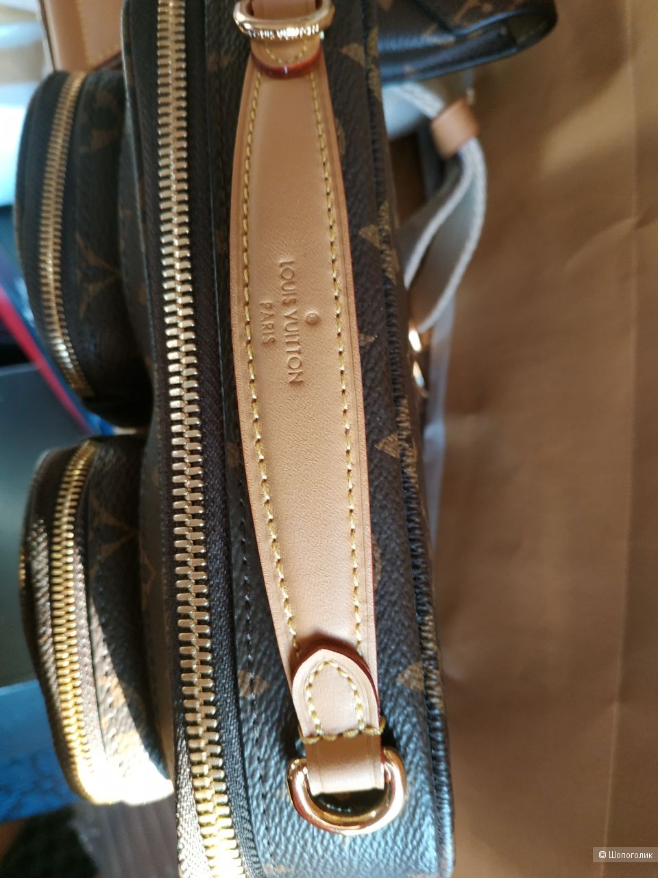 Сумка Louis Vuitton Utility Crossbody®