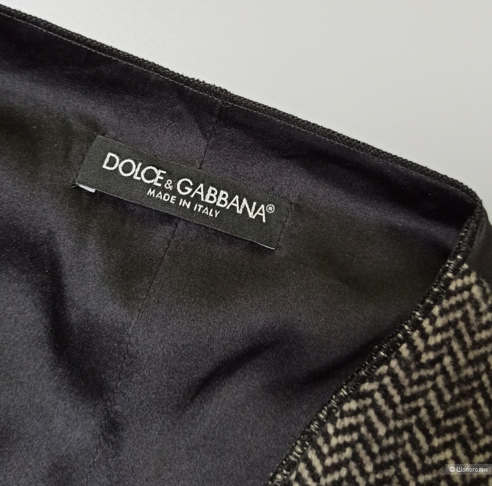Твидовый жилет Dolce & Gabbana 42/S