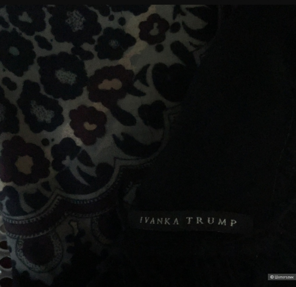 Платок Ivanka Trump, размер 140×140
