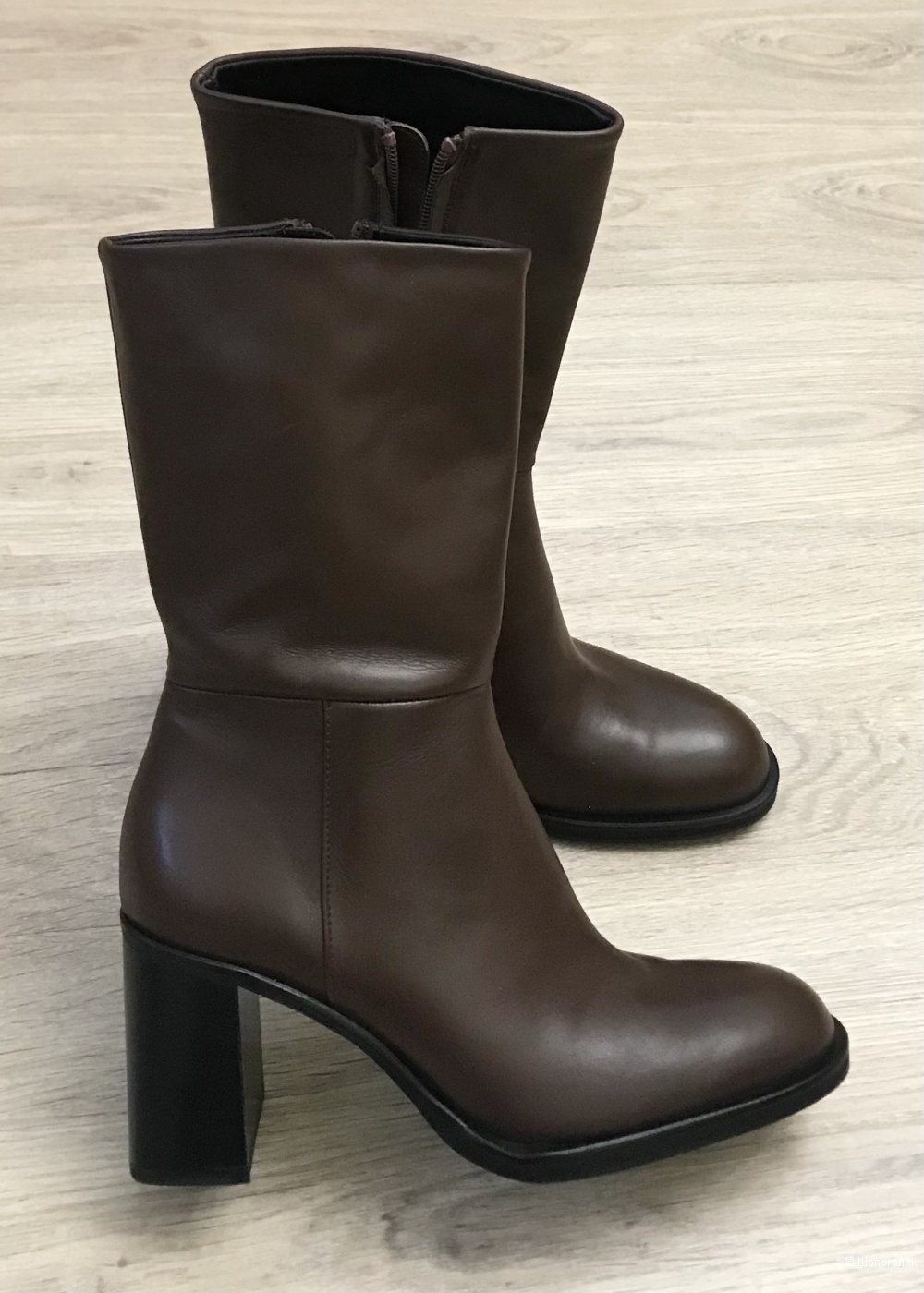 Uterque сапоги 38