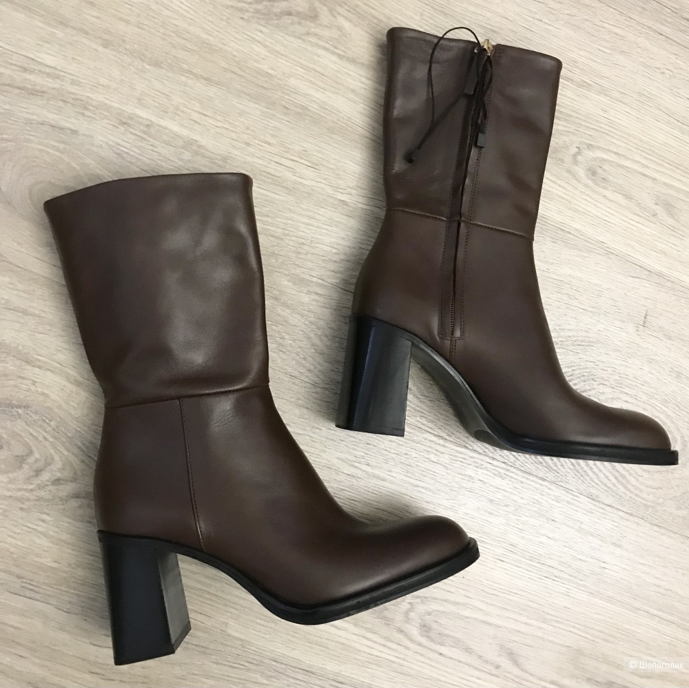 Uterque сапоги 38