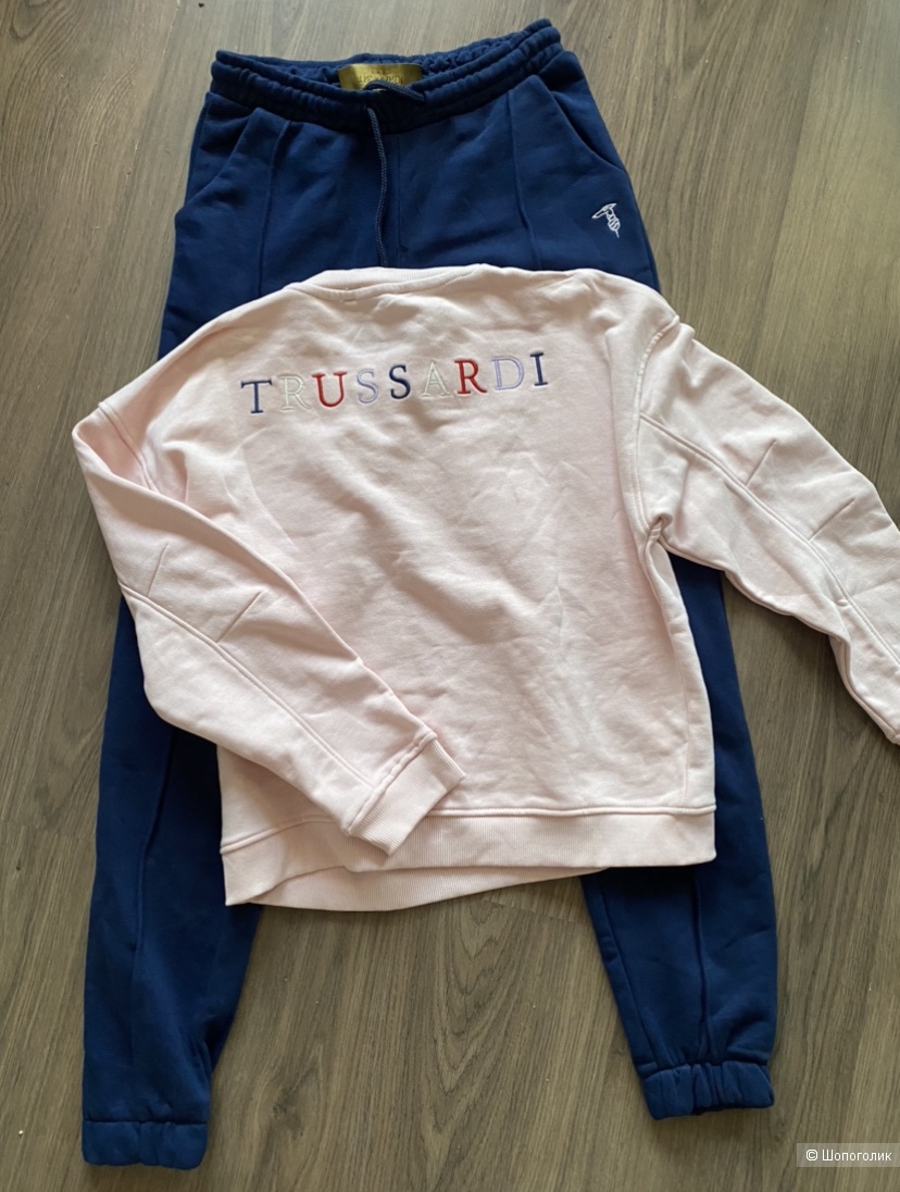 Костюм Trussardi, 16 лет Xs