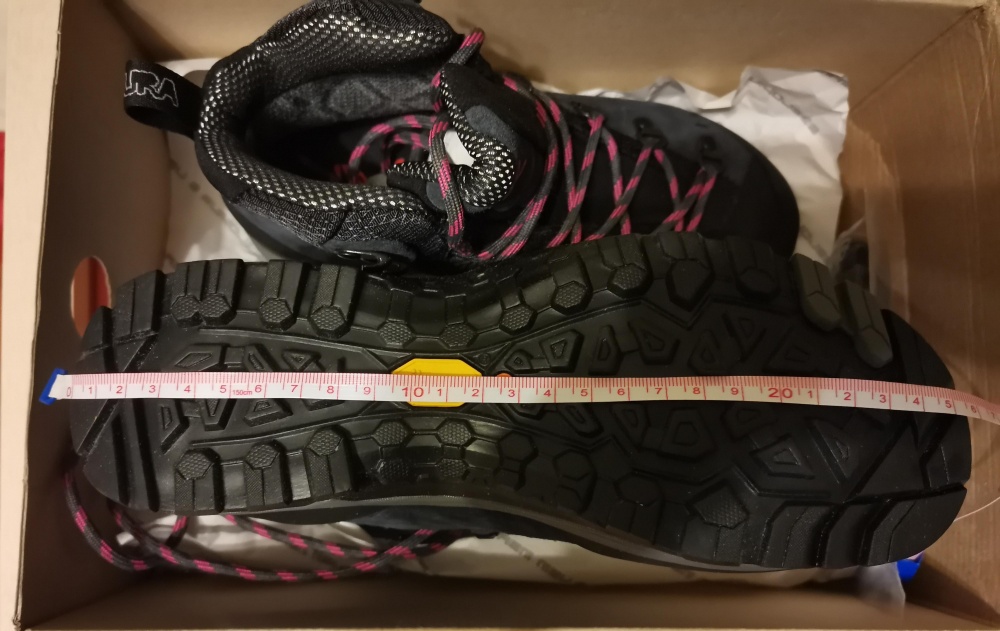 Ботинки MONTURA, размер 36