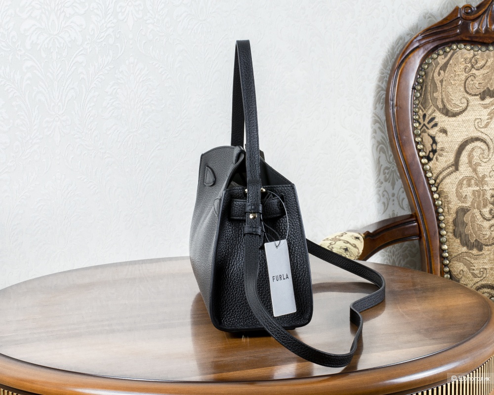 Сумка-тоут женская - Furla "Margherita", medium.