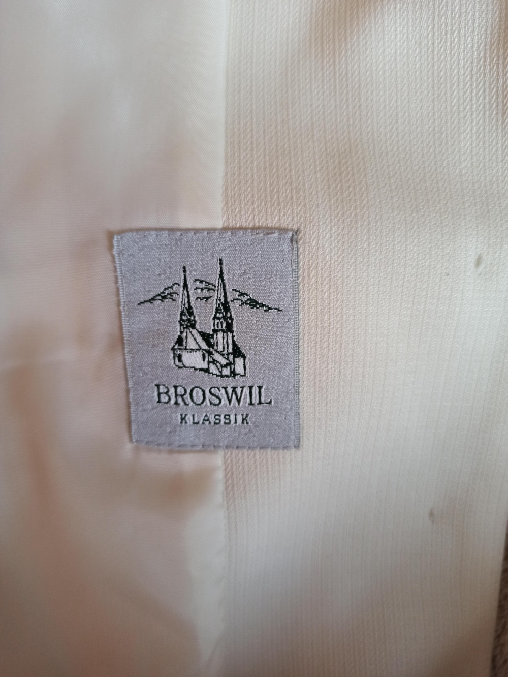 Пиджак женский Broswil, размер 44-46