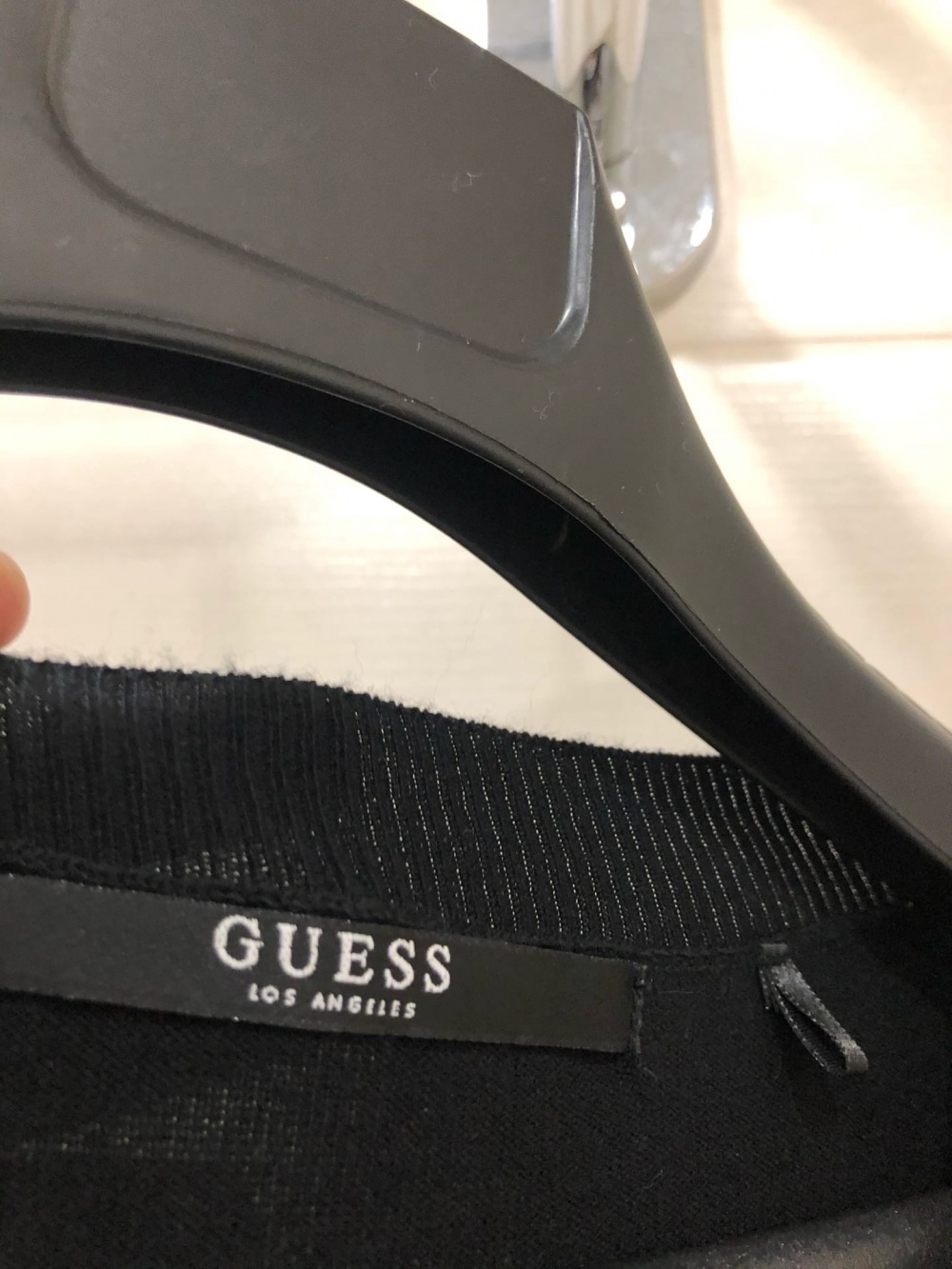 Джемпер GUESS Los Angeles.Размер S-M.