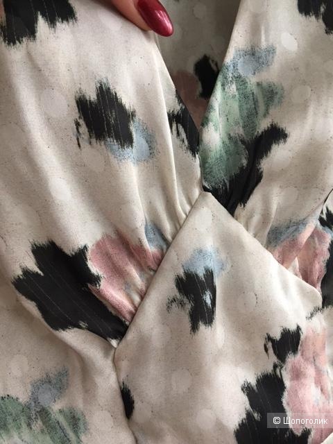 Платье Topshop / XS