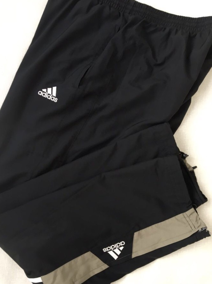 Спортивные штаны adidas L/XL