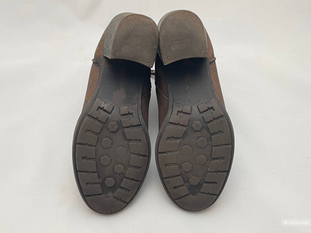 Кожаные оригинальные полусапоги Clarks р. 37