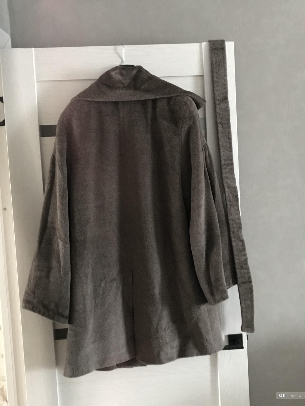 Женское пальто;бренд- Meldes; размер- 170-92-100