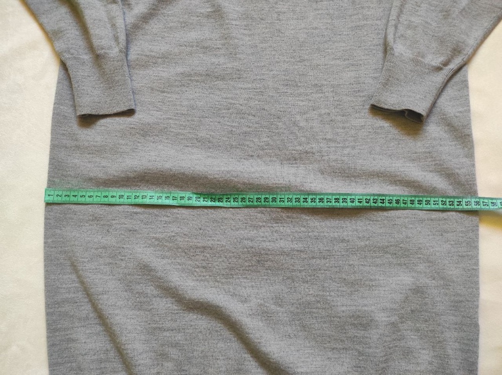 Платье Uniqlo, 48-50