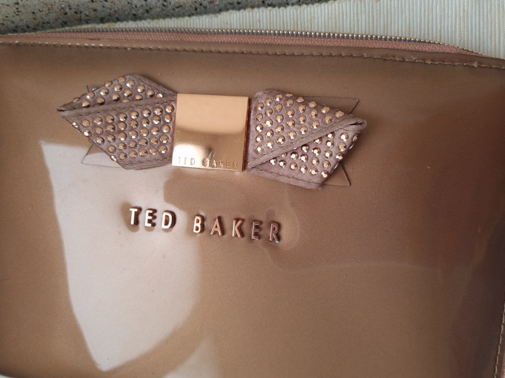 Косметичка Ted Baker