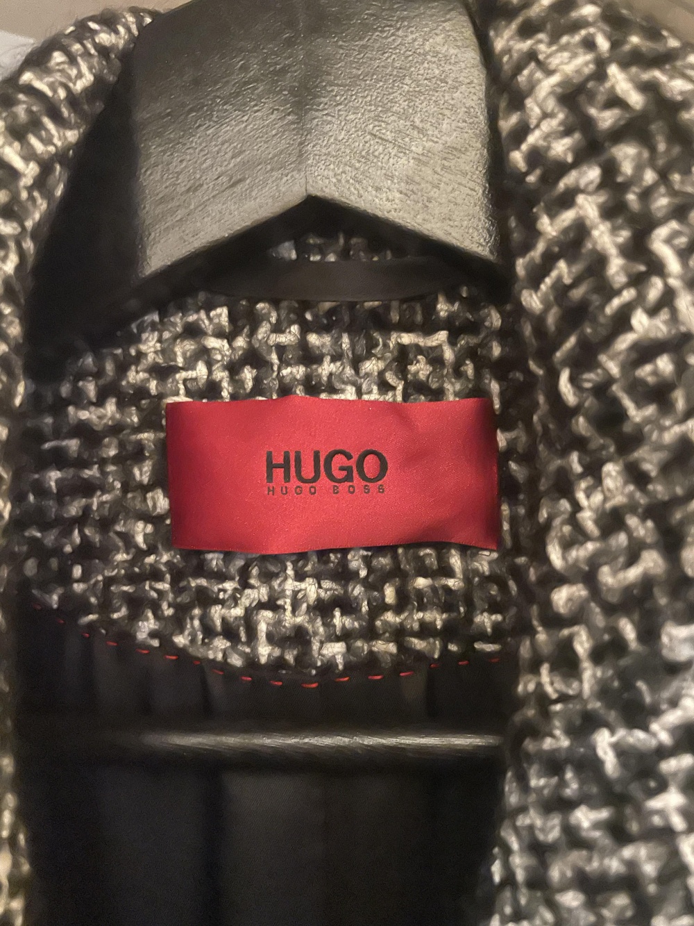 Пальто Hugo Boss, р-р 40