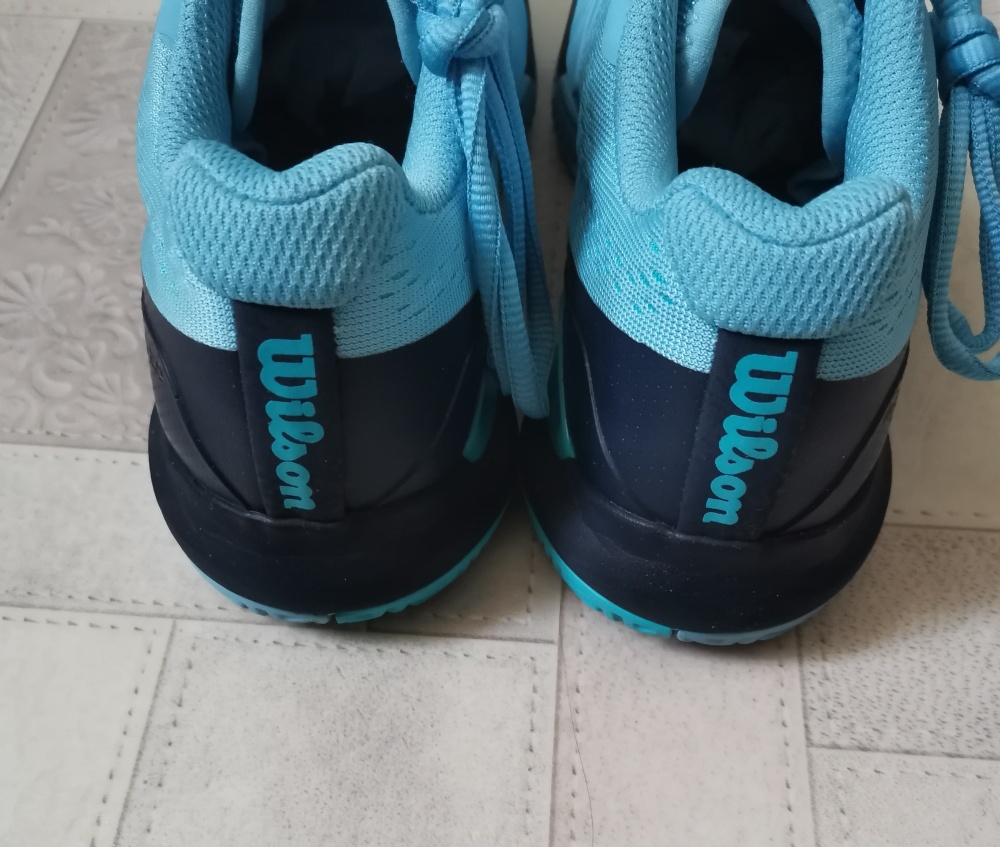 Кроссовки Wilson 36 размер