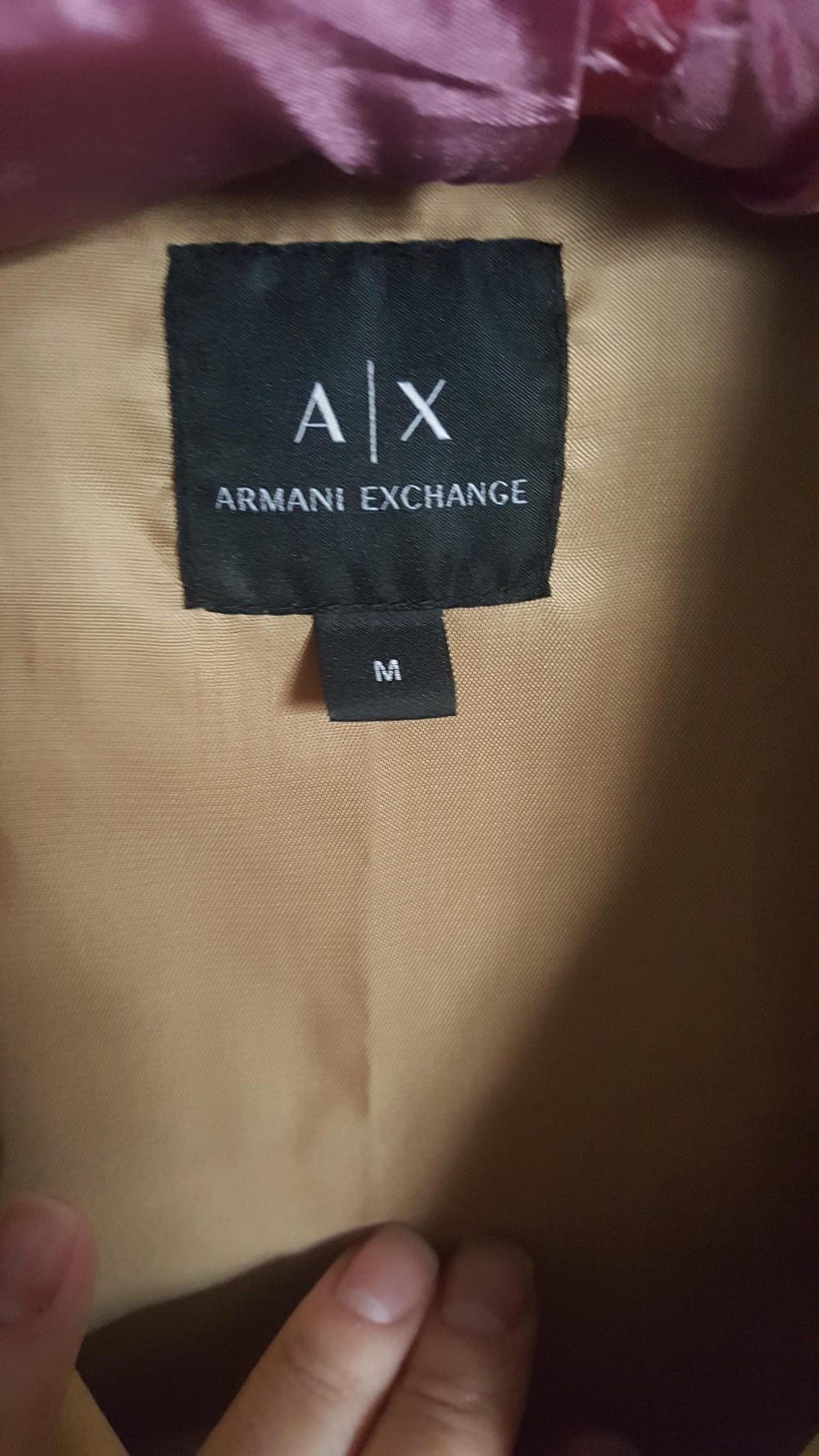 Кожаная куртка ARMANI EXCHANGE,  размер M.
