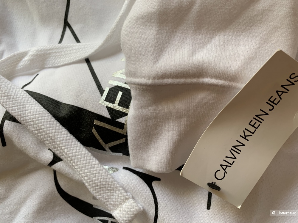 Худи Calvin Klein S