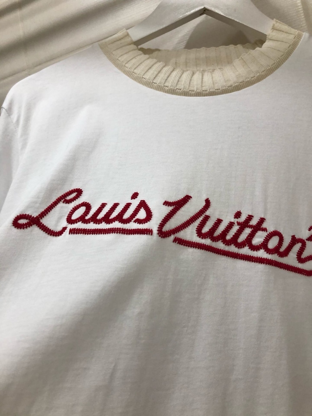 Футболка Lous Vuitton. Размер L-XL.