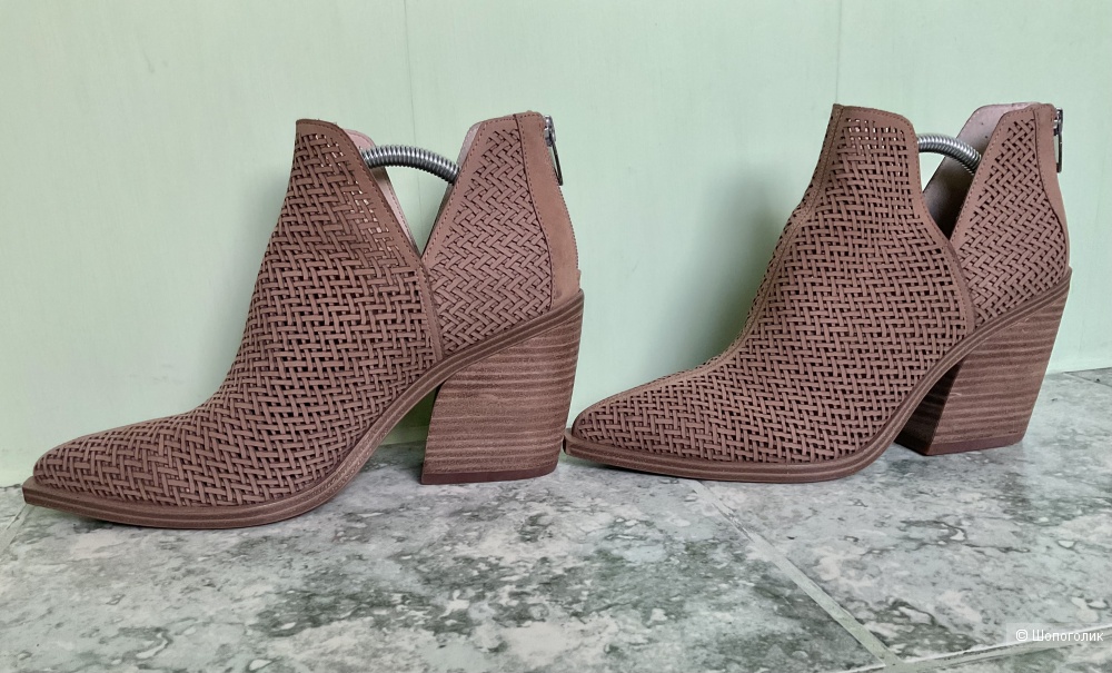 Ботильоны Vince Camuto,39-39,5