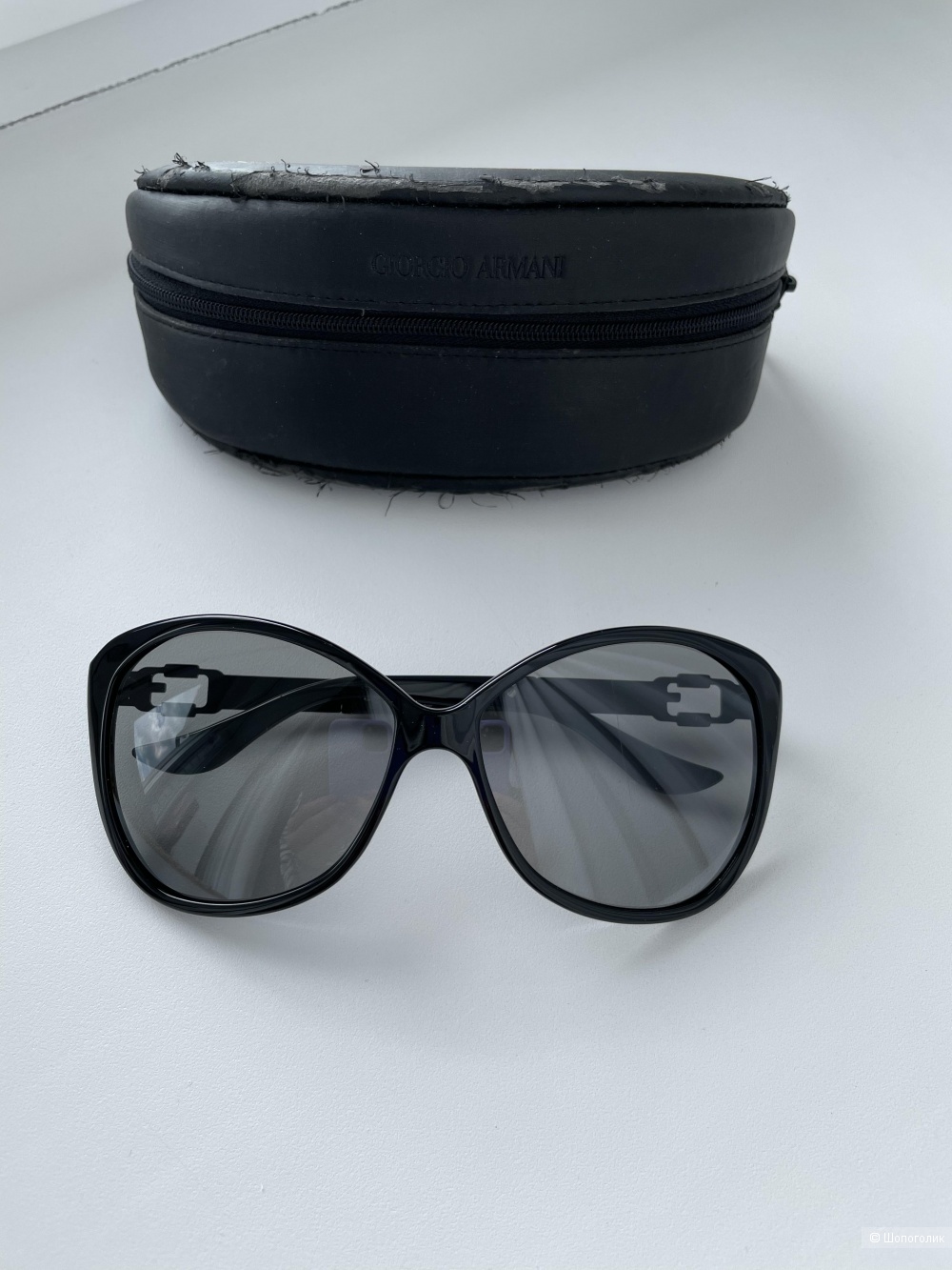 Солнцезащитные очки Armani